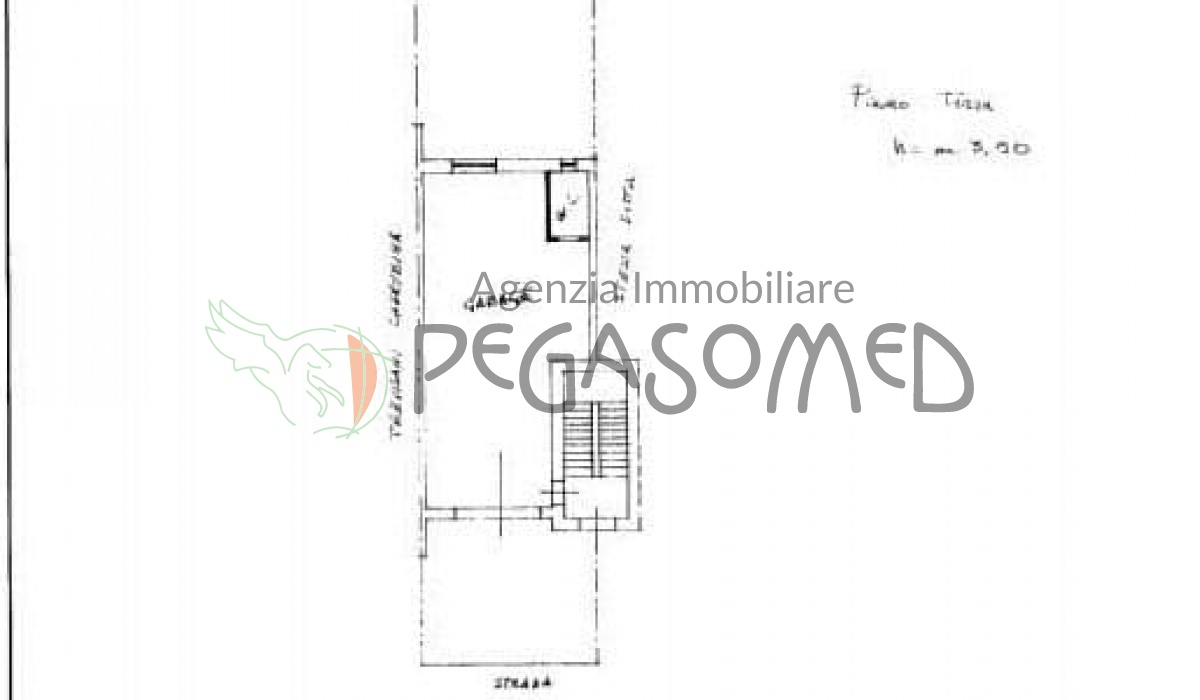 Appartamento Carovigno, ampia metratura, tre camere da letto