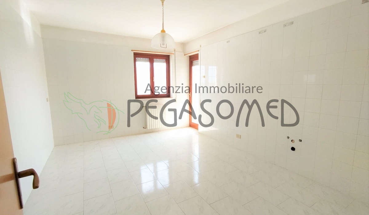 Condominio, 3 camere da letto, termoautonomo, 2 bagni