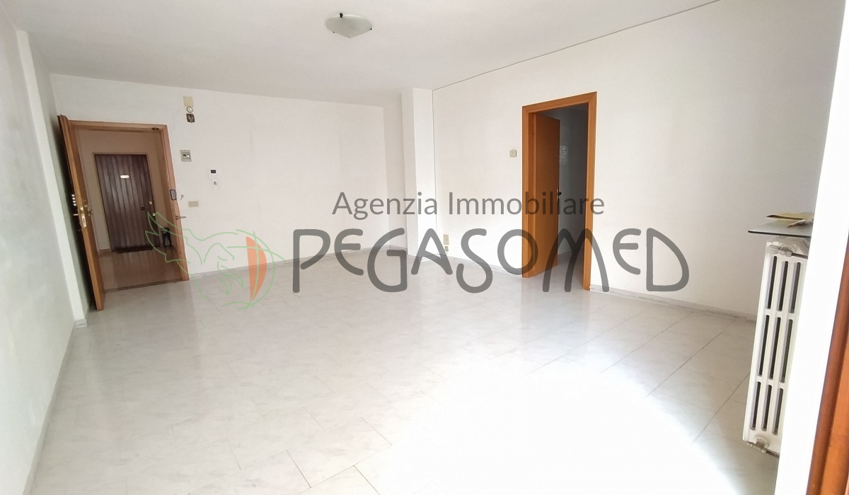 Condominio, 3 camere da letto, termoautonomo, 2 bagni