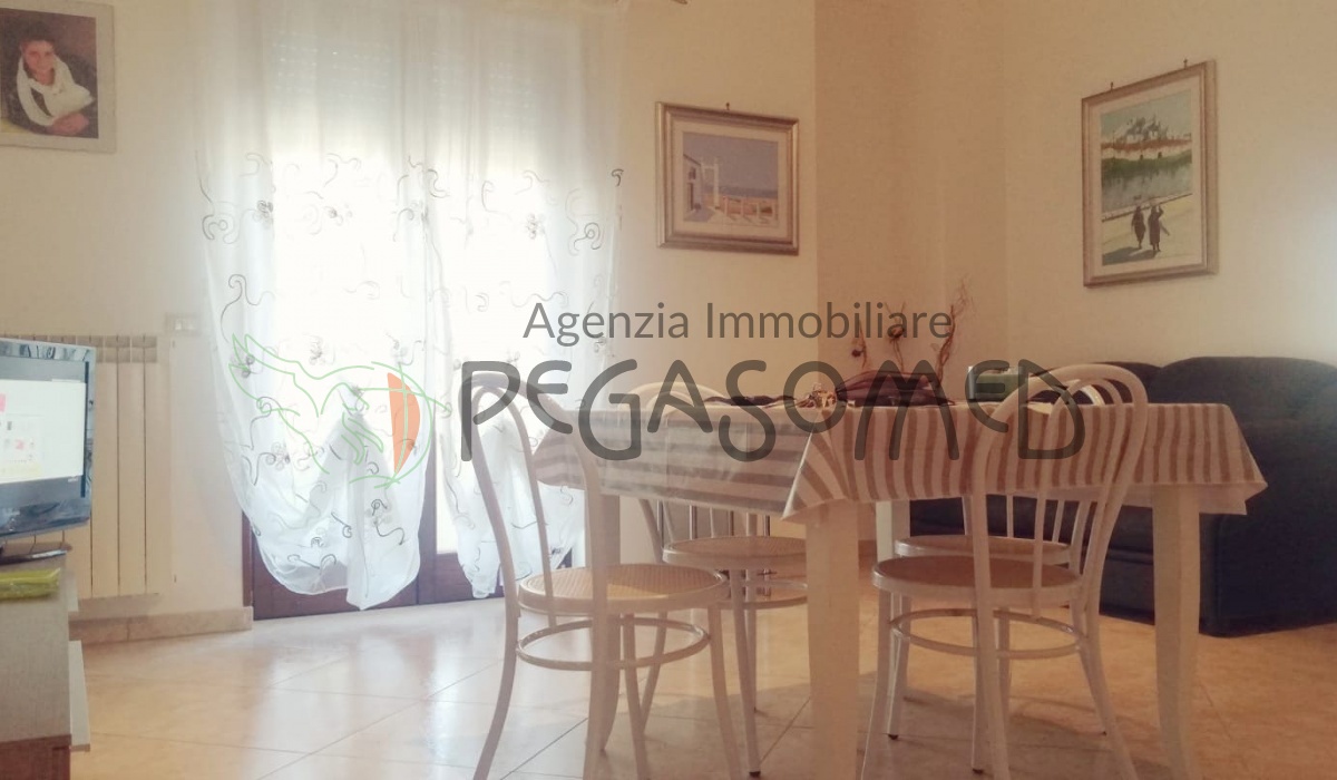 CAROVIGNO appartamento indipendente, due camere Casa in Campagna In vendita In SAN VITO DEI NORMANNI, 72019 agenzia immobiliare Pegasomed puglia