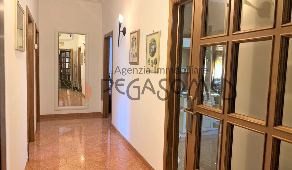 San Vito dei Normanni, ,Casa Indipendente,In vendita,1207 villa piscina Pegaso med  agenzia immobiliare