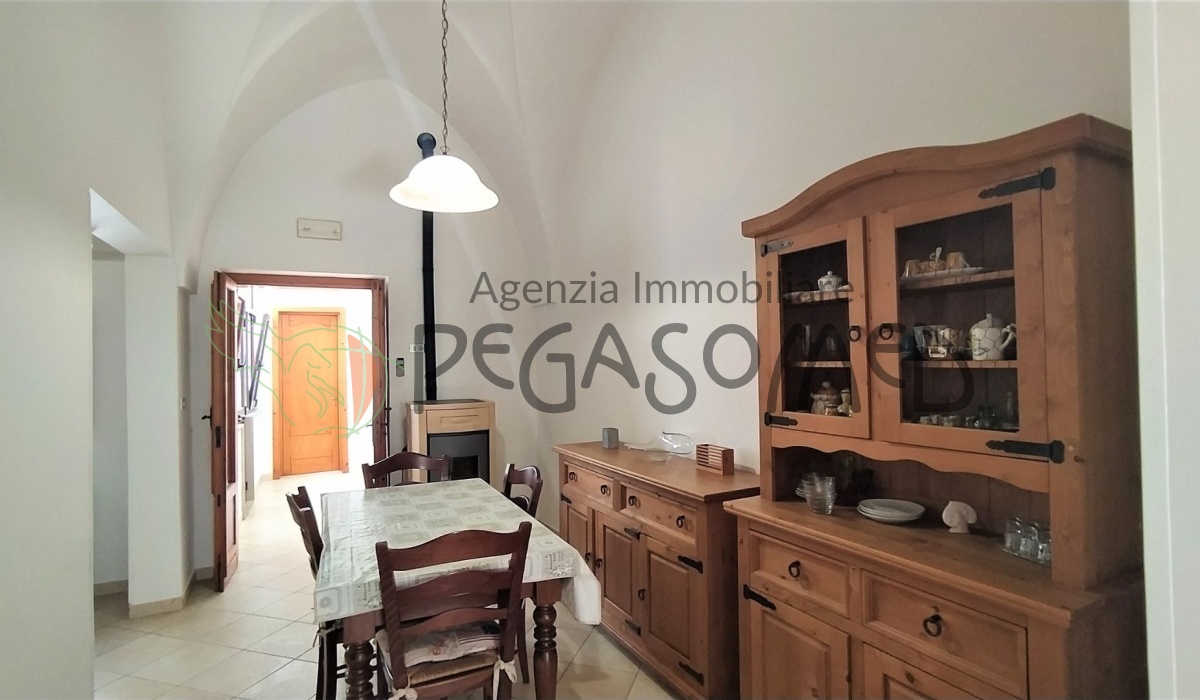 agenzia immobiliare puglia san vito dei normanni ostuni carovigno ceglie salento casa indipendente volte a stella